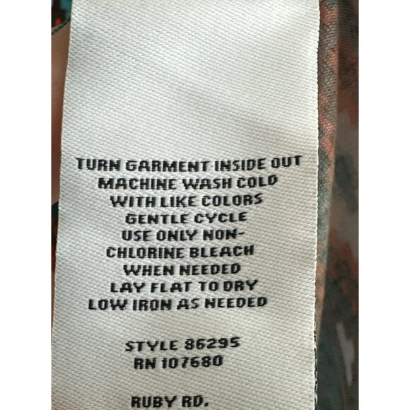 NWT Ruby Rd Womens 4X V Neck Abstract Boho Blouse 3/4 Sleeve Stretchy Top 26x29 - Picture 7 of 7